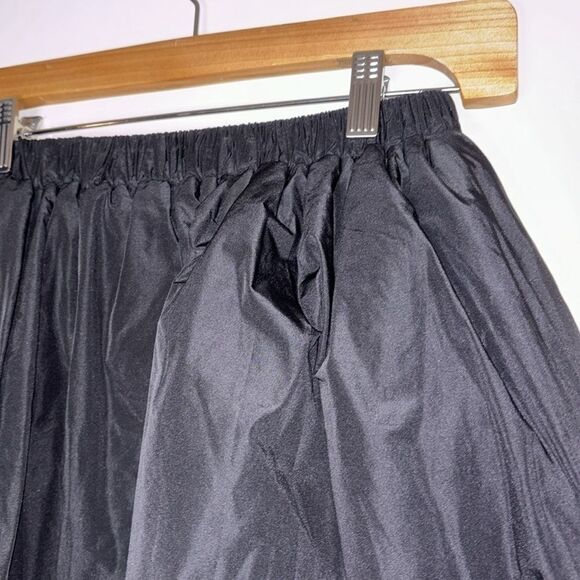 H&M black nylon skirt size 10 New without tags - Picture 5 of 6